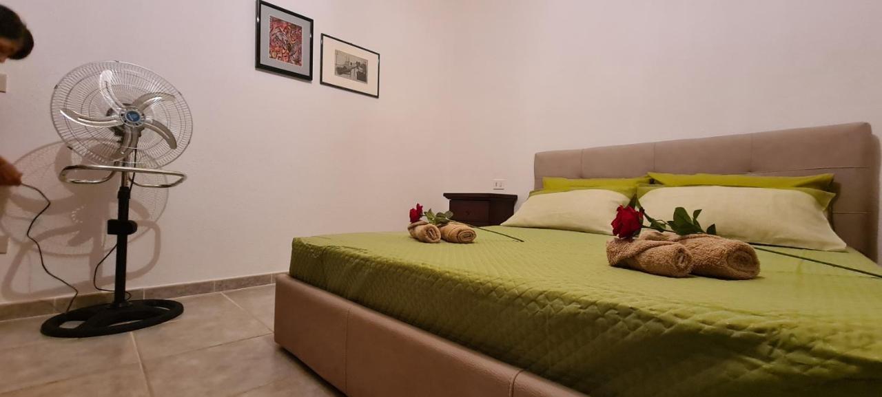 Kolbe'S House Apartment Siniscola Ngoại thất bức ảnh