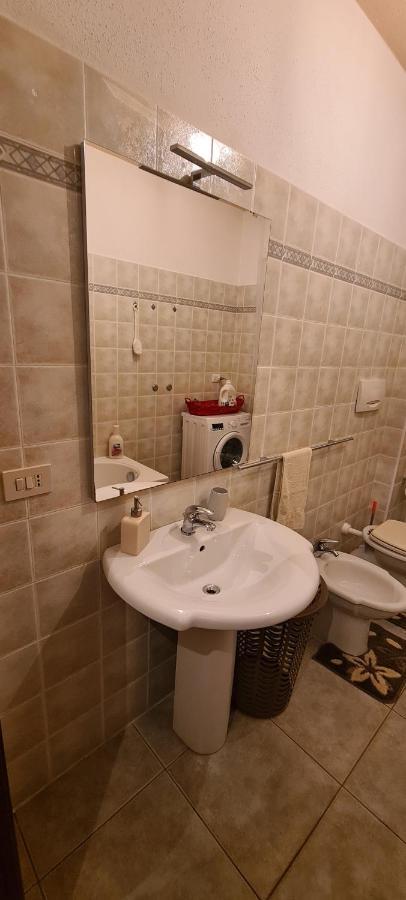 Kolbe'S House Apartment Siniscola Ngoại thất bức ảnh